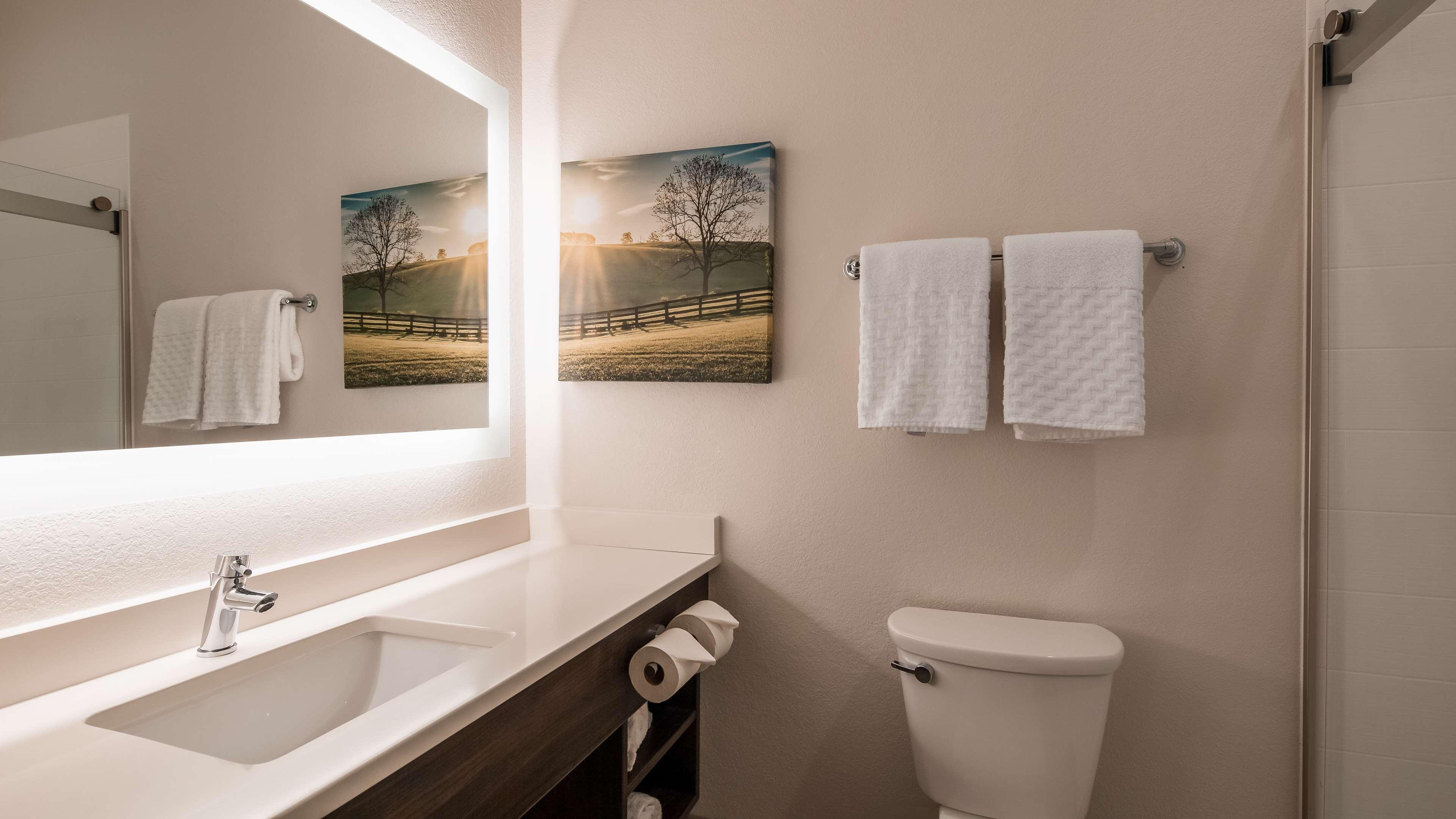 Best Western Plus Elizabethtown Inn & Suites Buitenkant foto