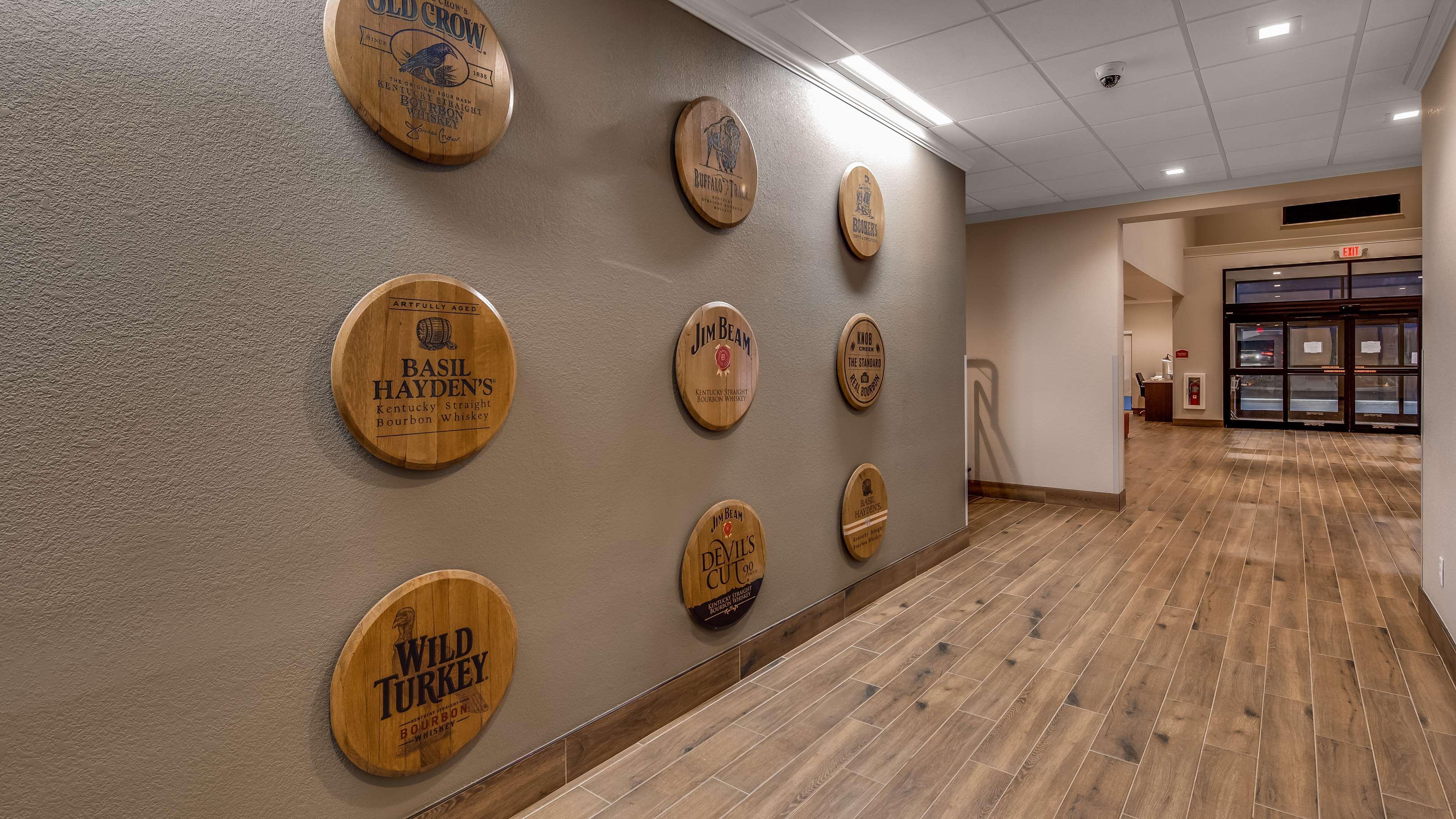 Best Western Plus Elizabethtown Inn & Suites Buitenkant foto