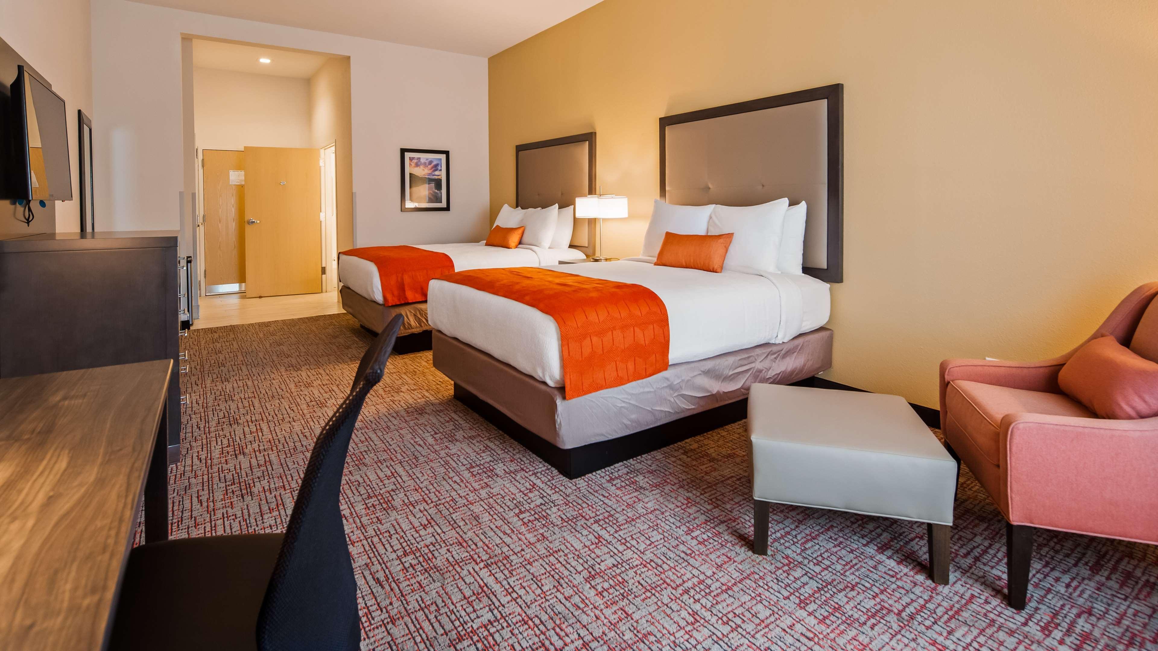 Best Western Plus Elizabethtown Inn & Suites Buitenkant foto